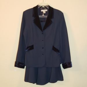 David Warren New York Skirt Suit size 14